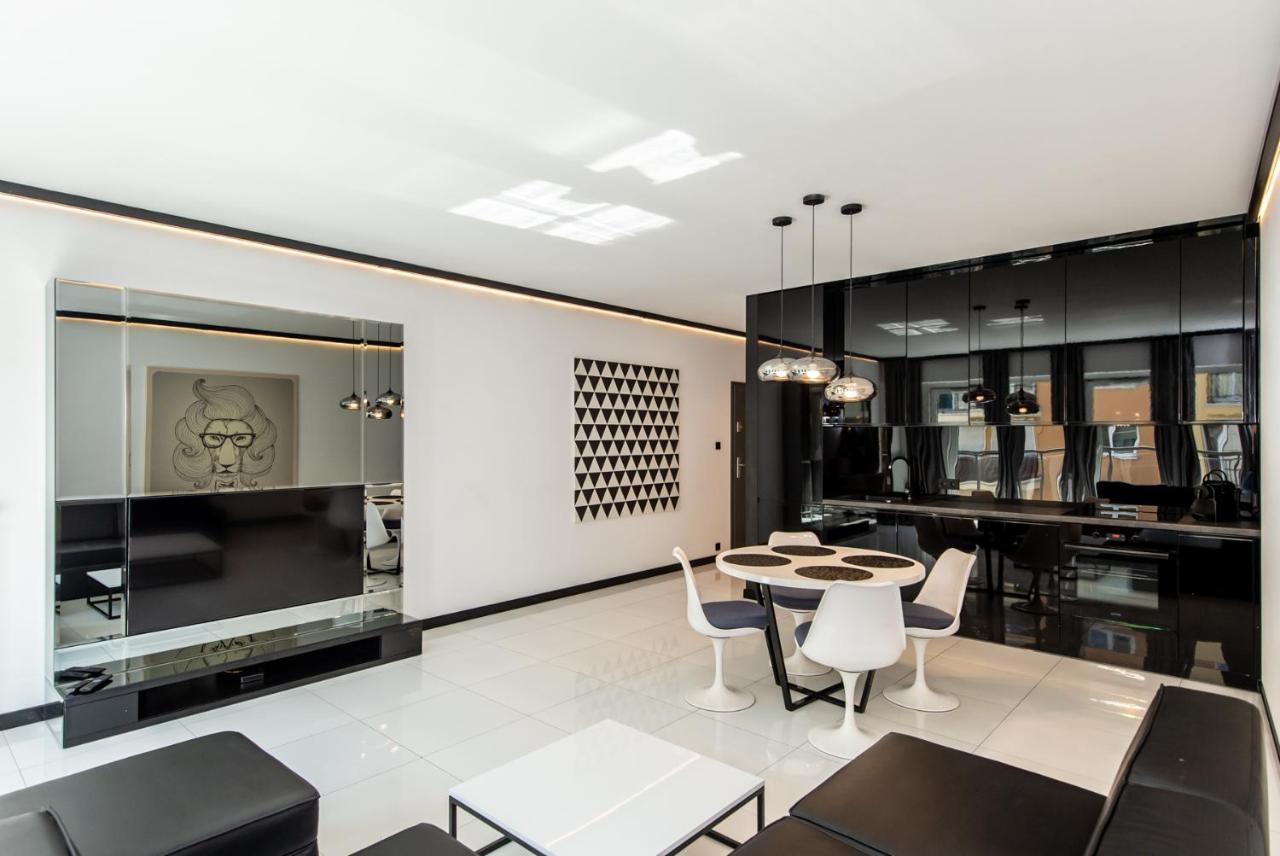 Super-Apartamenty Presidential Suite Poznan Dış mekan fotoğraf