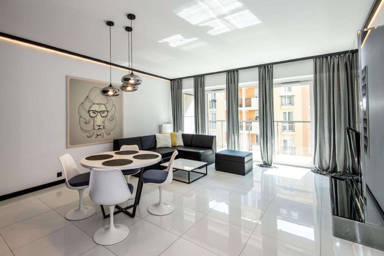Super-Apartamenty Presidential Suite Poznan Dış mekan fotoğraf